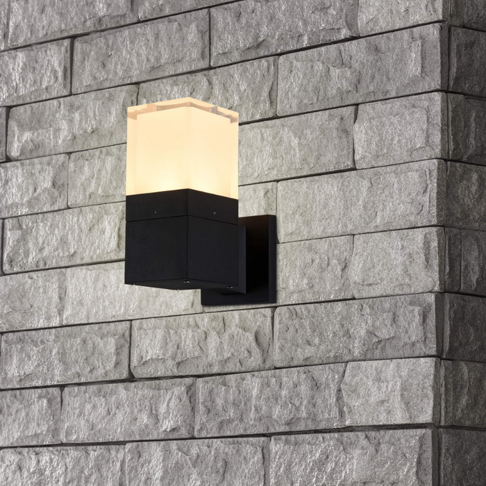 VONN VOW1768 Modern 5W Integrated LED Wall Sconce